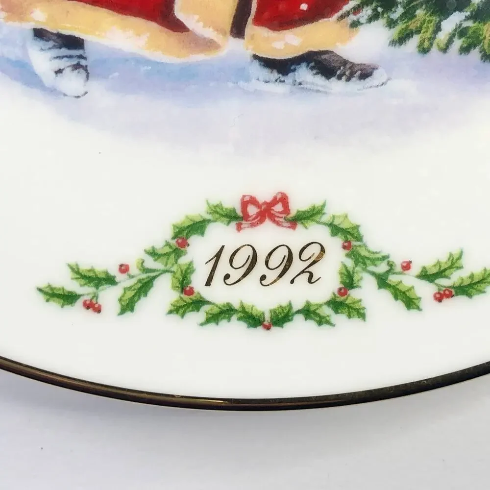 Lenox 1992 International Santa Claus Plate Collection Kris Kringle EUC B0102